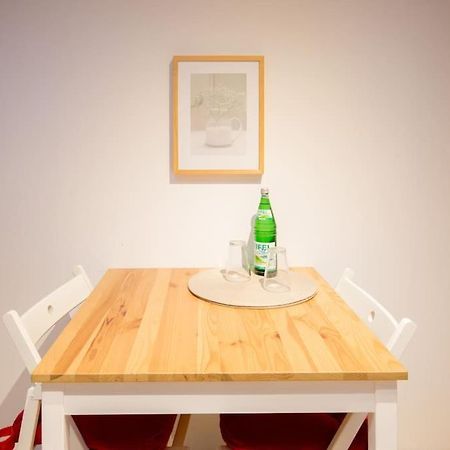 Apartment Wilhelmstr Fuer Bis Zu 3 Personen Брюль Экстерьер фото