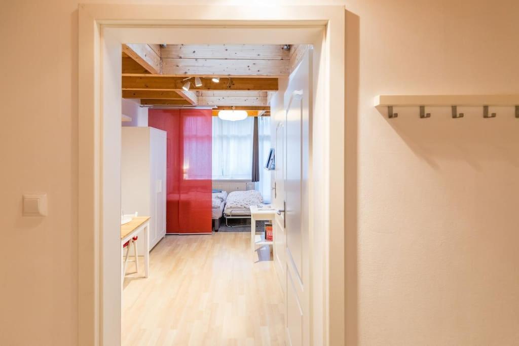 Apartment Wilhelmstr Fuer Bis Zu 3 Personen Брюль Экстерьер фото